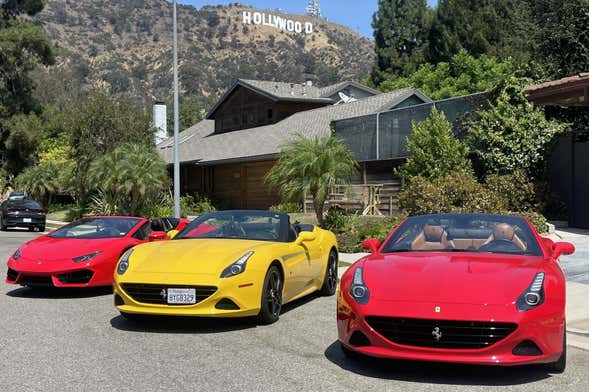 Dirigir uma Ferrari em Los Angeles
